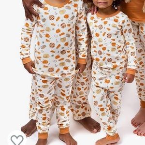 THANKSGIVING Burt’s Bees Baby Jammies Matching Holiday Organic Cotton Pajamas